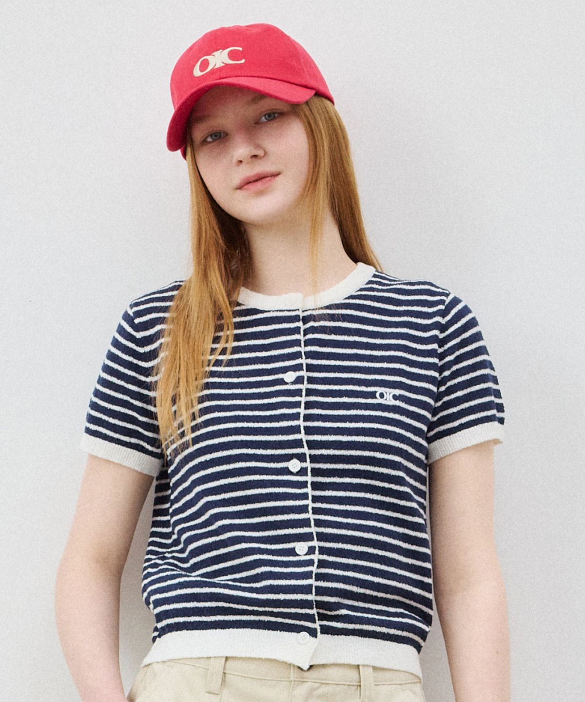 오아이오아이 컬렉션(OIOI COLLECTION) 스트라이프 부클 가디건 [NAVY]