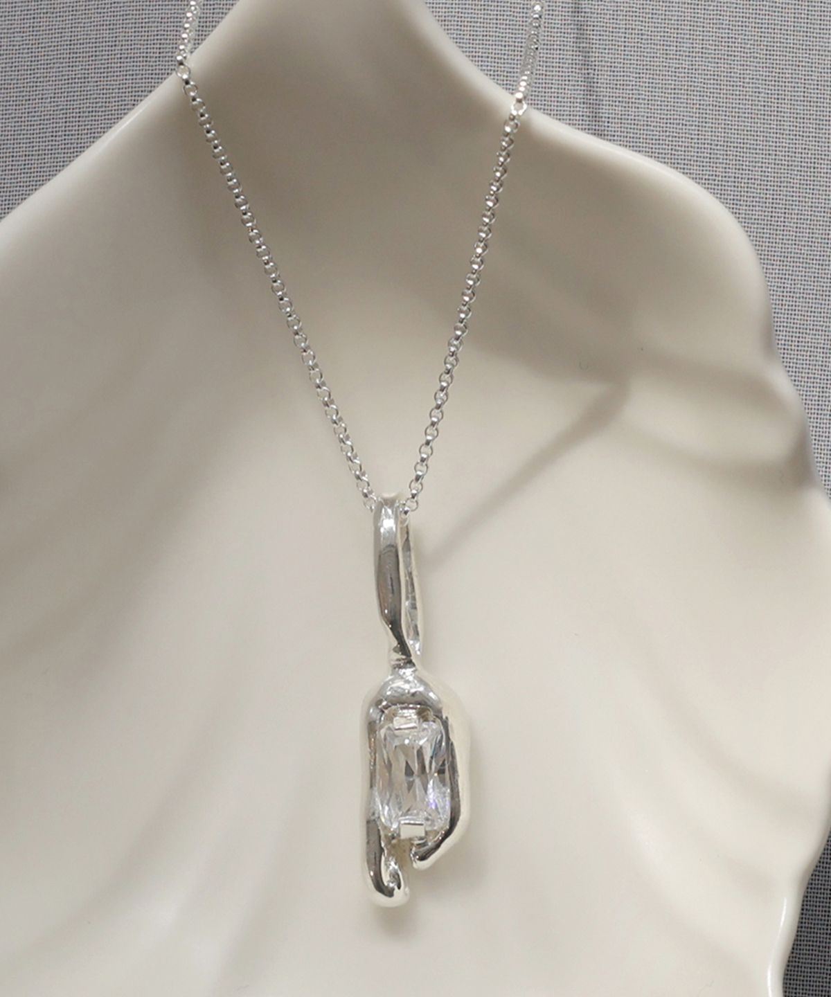 레인디어(REINDEER) ECLAT NECKLACE 02