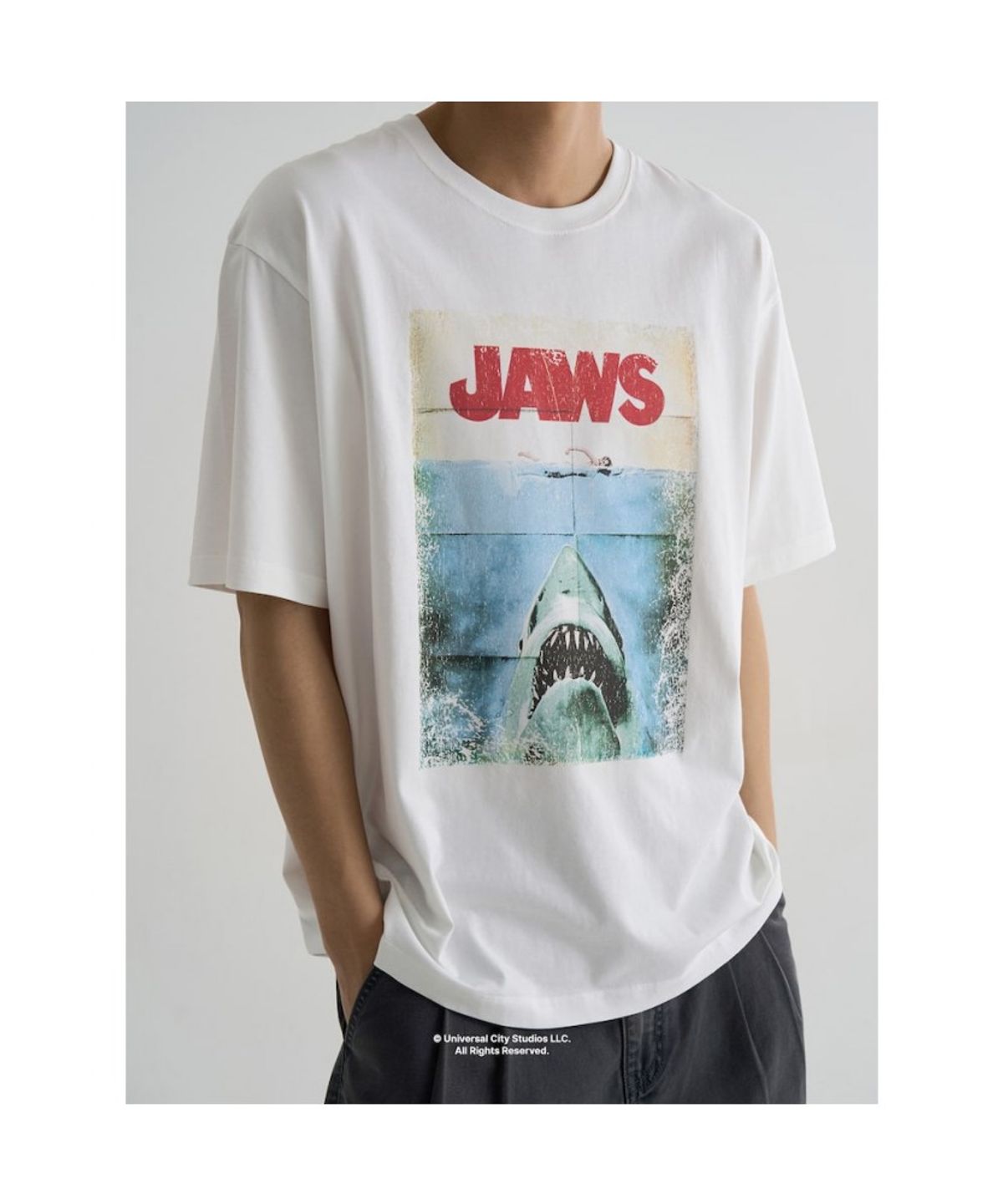에잇세컨즈(8SECONDS) [리오더][인플루언서 PICK][JAWS] 죠스 그래픽 티셔츠  화이트