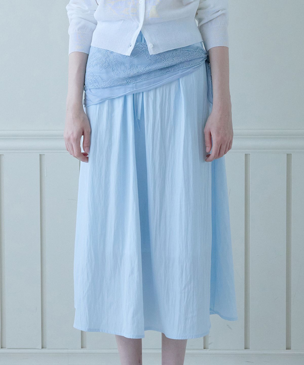 힐리오트(HEALIOTE) SOFT SUMMER FLARE SKIRT_SKY BLUE