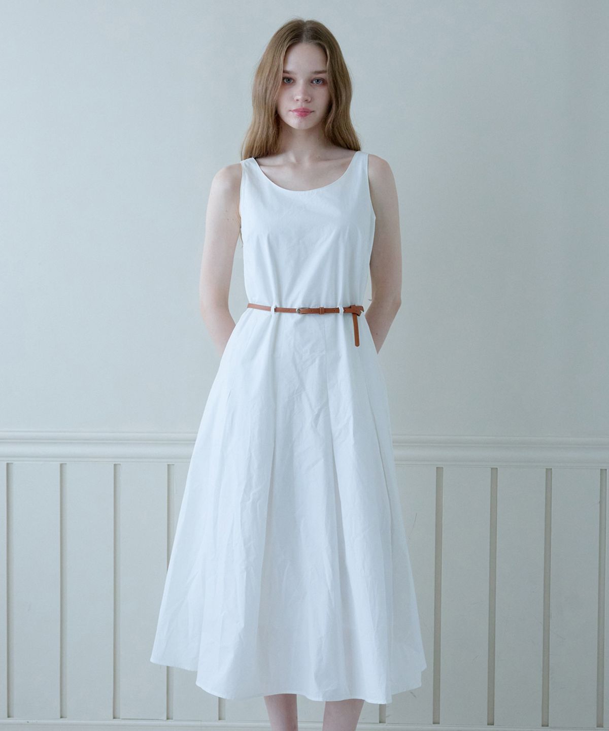 힐리오트(HEALIOTE) DEMURE PLEATED LONG DRESS_WHITE