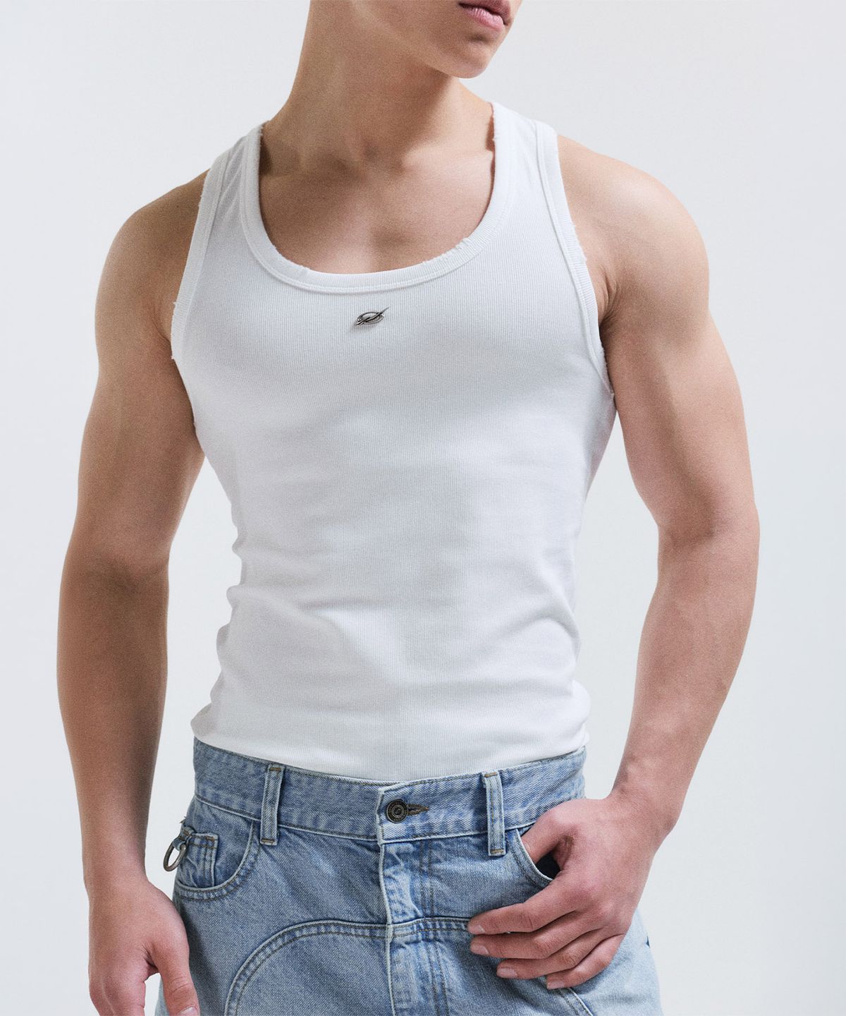 51퍼센트(51PERCENT) Ribbed sleeveless - white