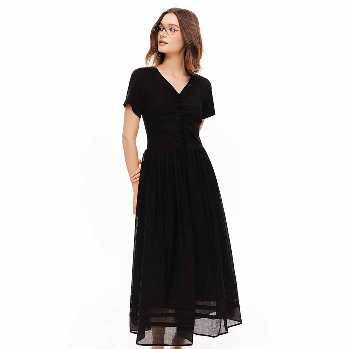 에이앤레이(AEIREI) AR_Simple v-neck short sleeve dress