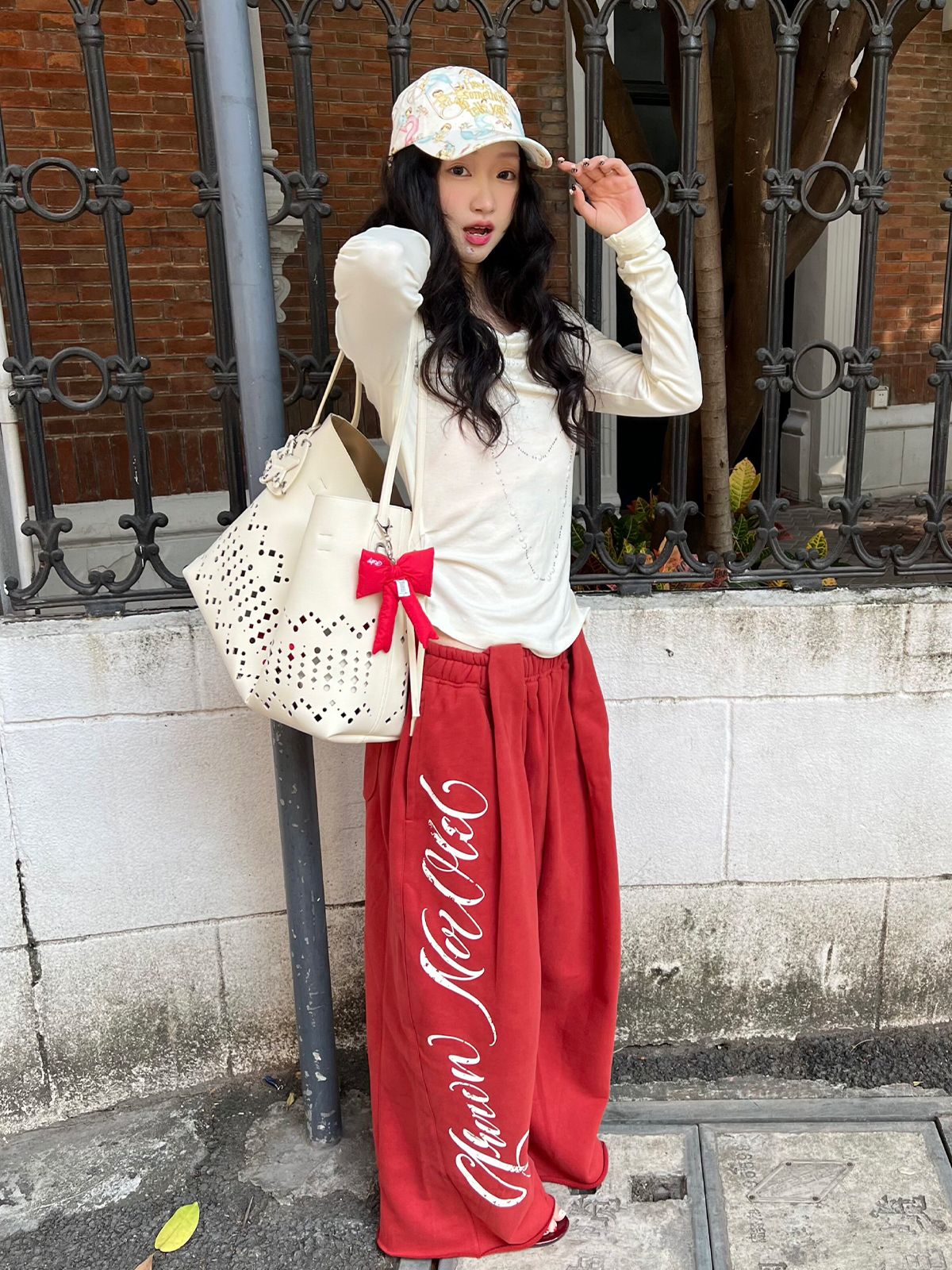 그로운 낫올드(GROWN NOTOLD) Redred*Drawstring pants