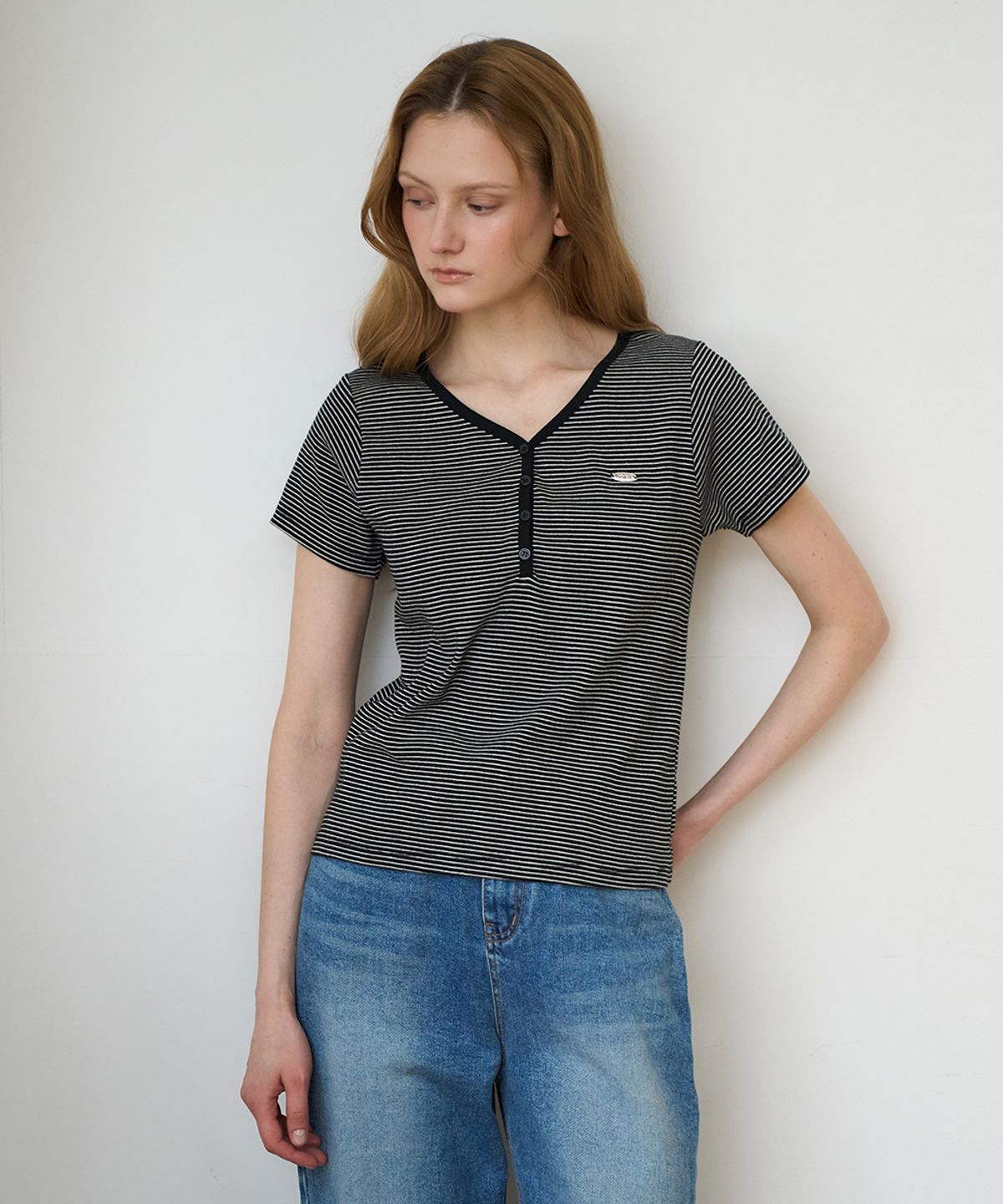 드헤베(DEHEVE) Stripe Henley Neck T-shirt [Black]