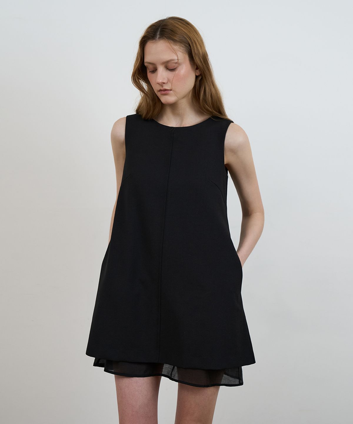 드헤베(DEHEVE) Layered Chiffon Mini Dress [Black]