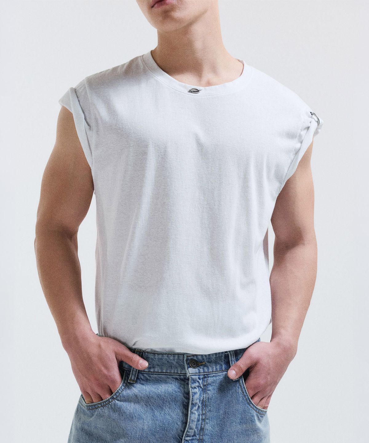 51퍼센트(51PERCENT) Ring slub sleeveless - white