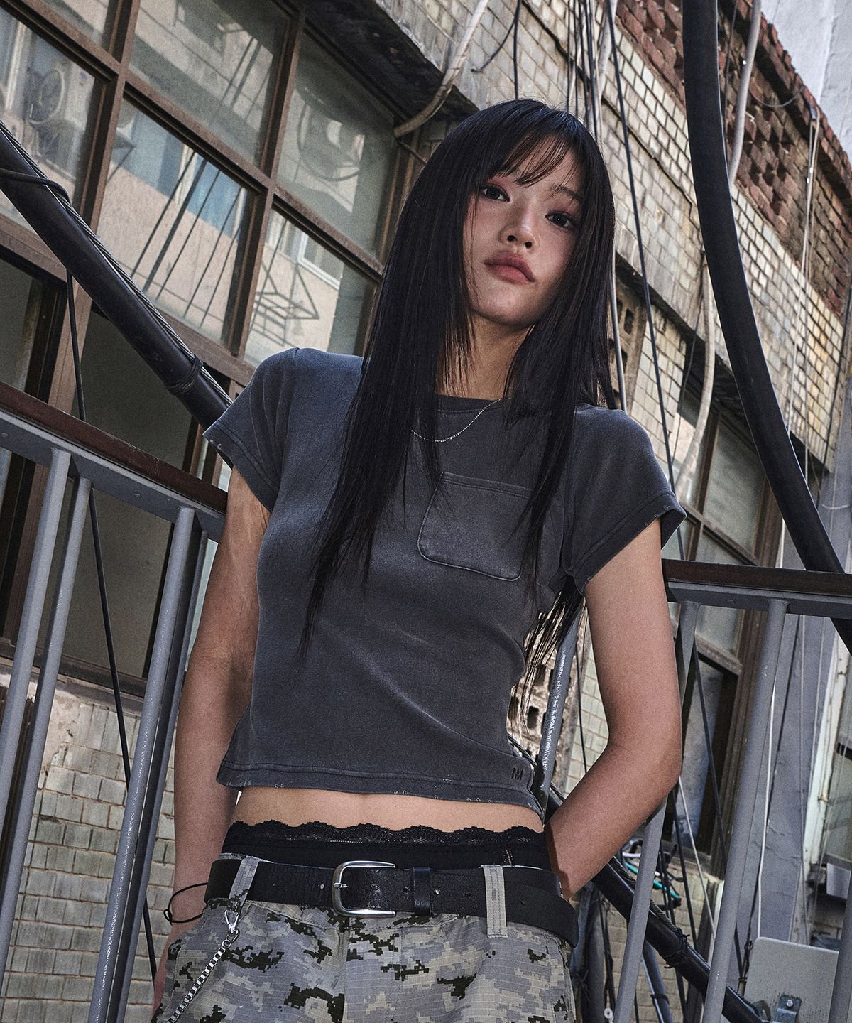 노매뉴얼(NOMANUAL) NM VINTAGE T-SHIRT (WOMAN) - WASHED BLACK