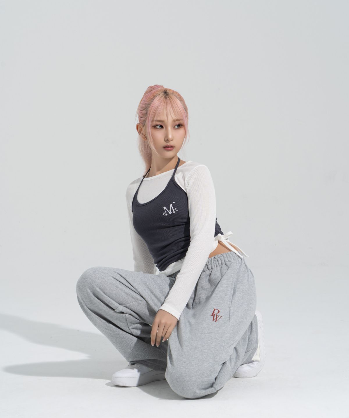 페이즈화이트(PHASEWHITE) [PHASE_4]  PW LOGO STRAIGHT SWEATPANTS _MELANGE / 8802026-LP03