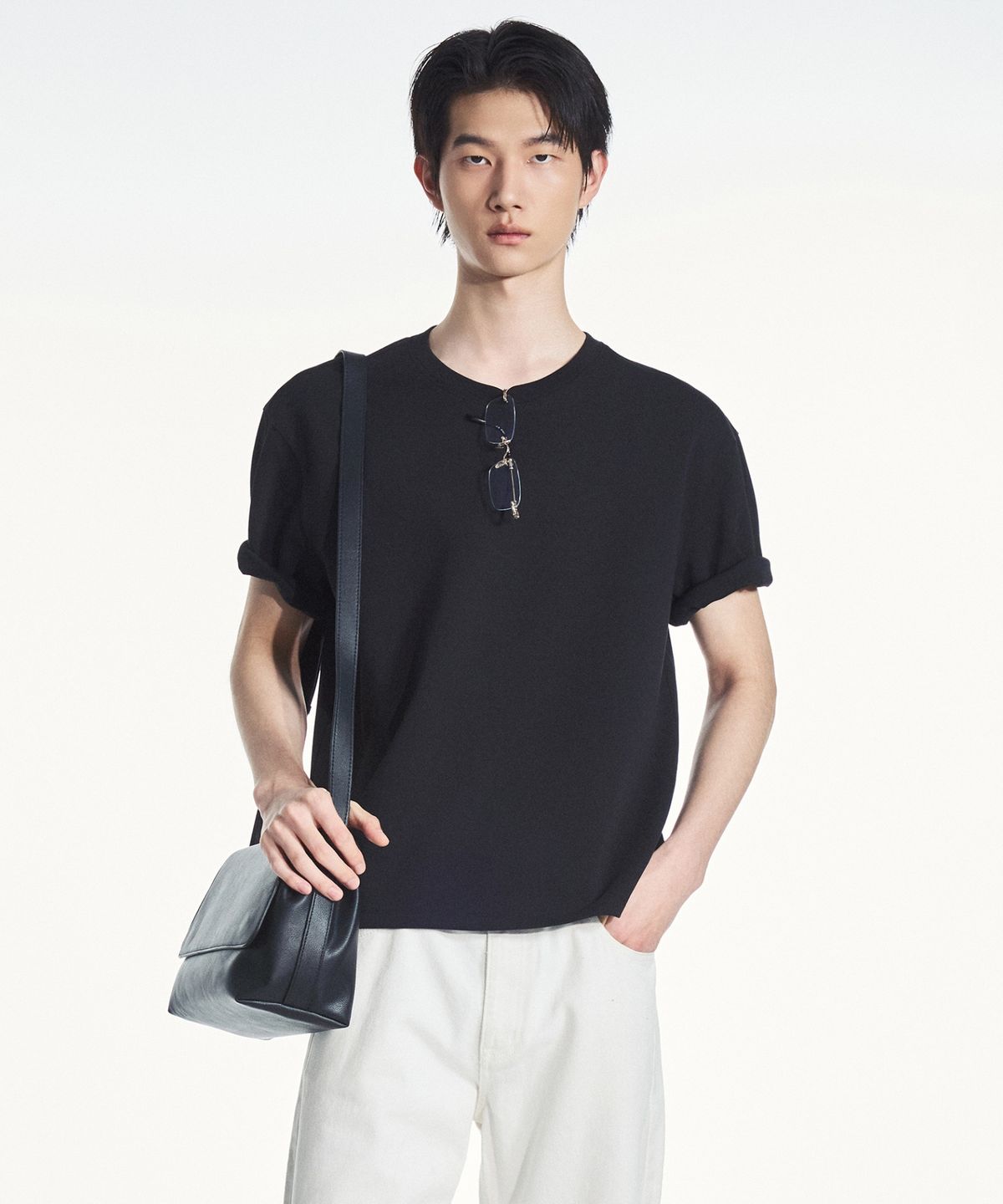 티엔지티(TNGT) Essential Cropped Tee (Black) TNTS6E205BK
