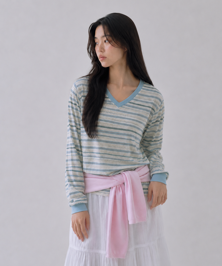 마일드 스트라이프 브이넥 티셔츠 라이트 블루