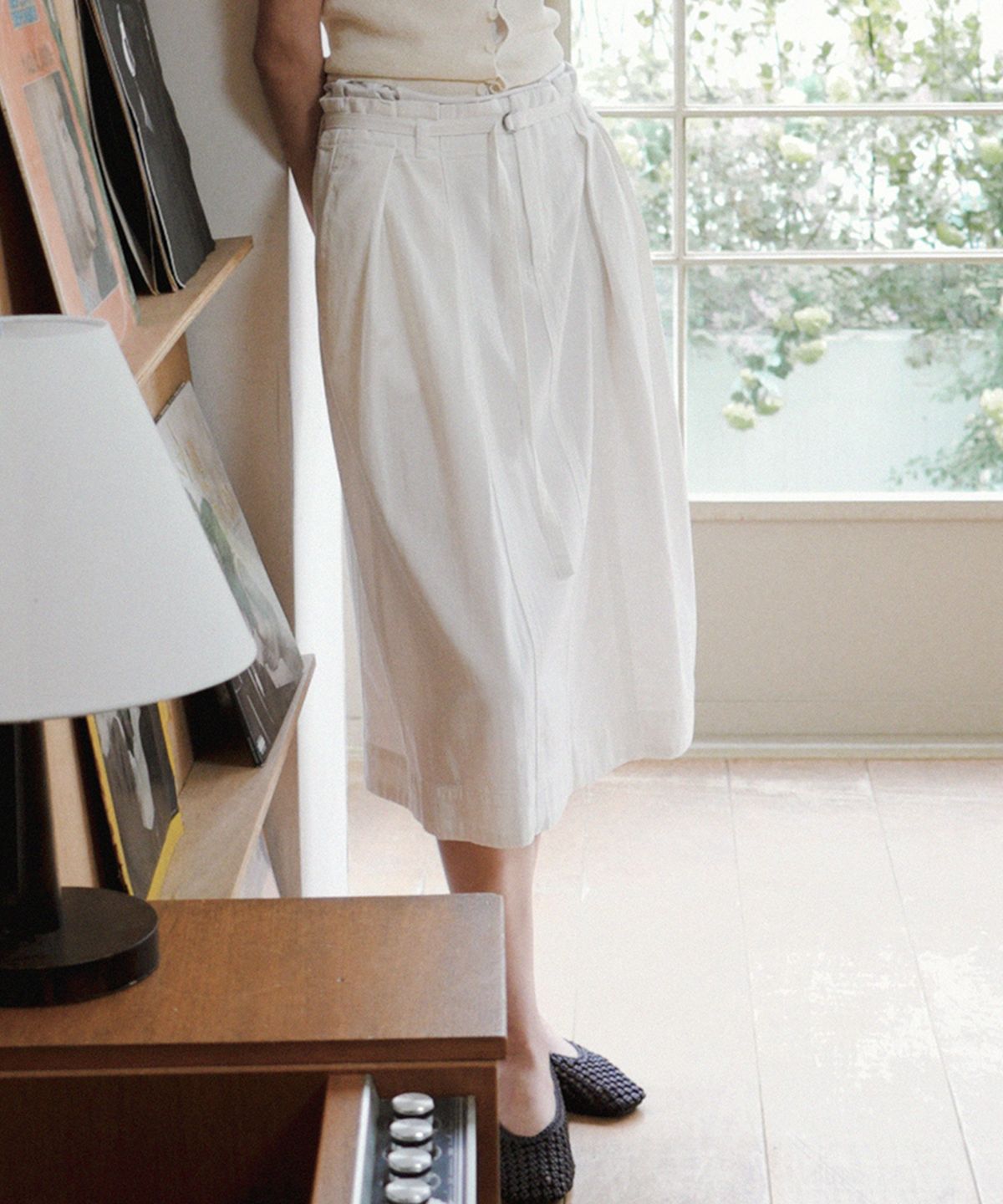 퀸스래빗(Q'SRB) Volume Silhouette Belted Cotton Gathered Skirt_White_2colors
