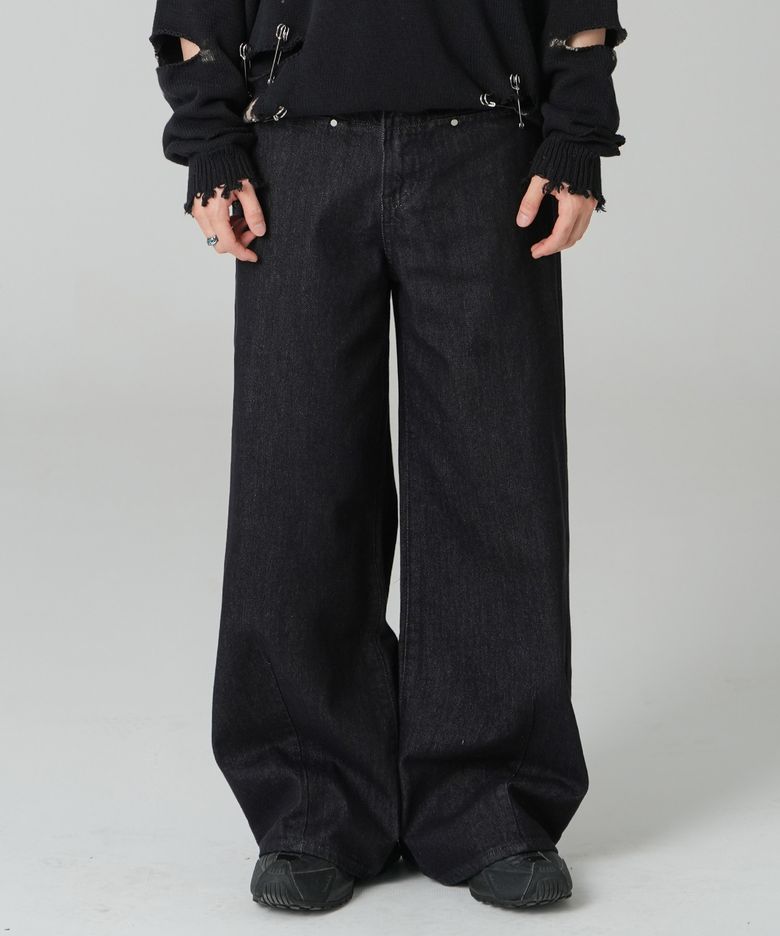 [UNISEX] 라벨로 워싱 벌룬 와이드핏 리벳 포인트 생지 데님 팬츠 [흑청]