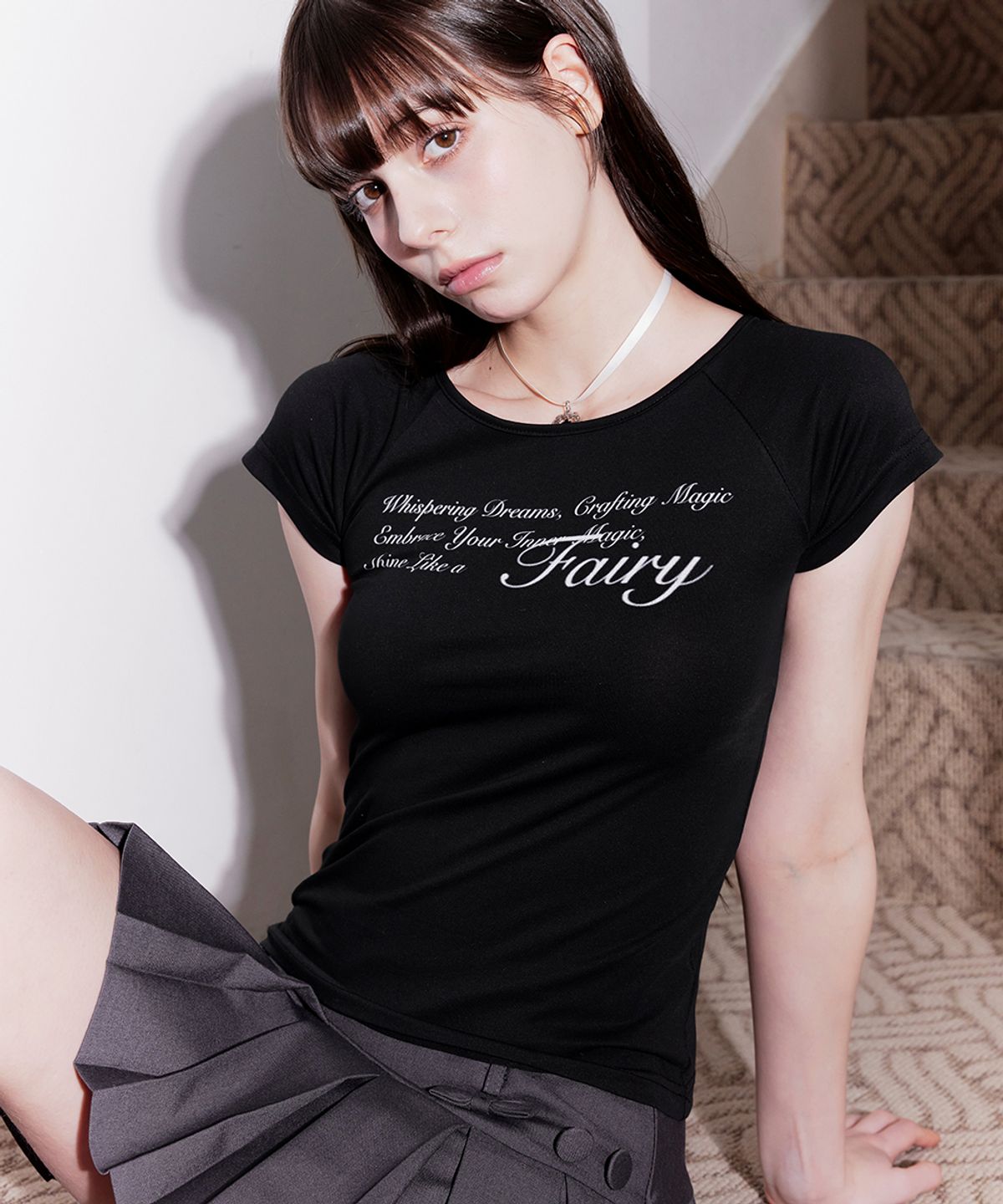 위스페어리(WHISFAIRY) Whisper Lettering Tee (BLACK)