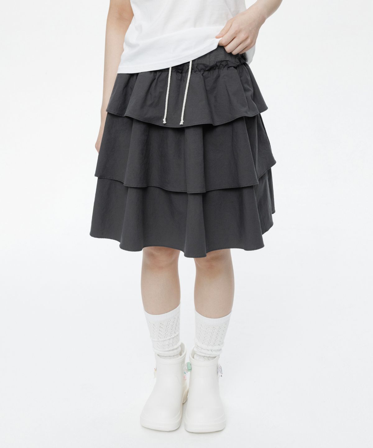 오헤시오(OHESHIO) MIXED BANDING SHIRRING SKIRT, CHARCOAL