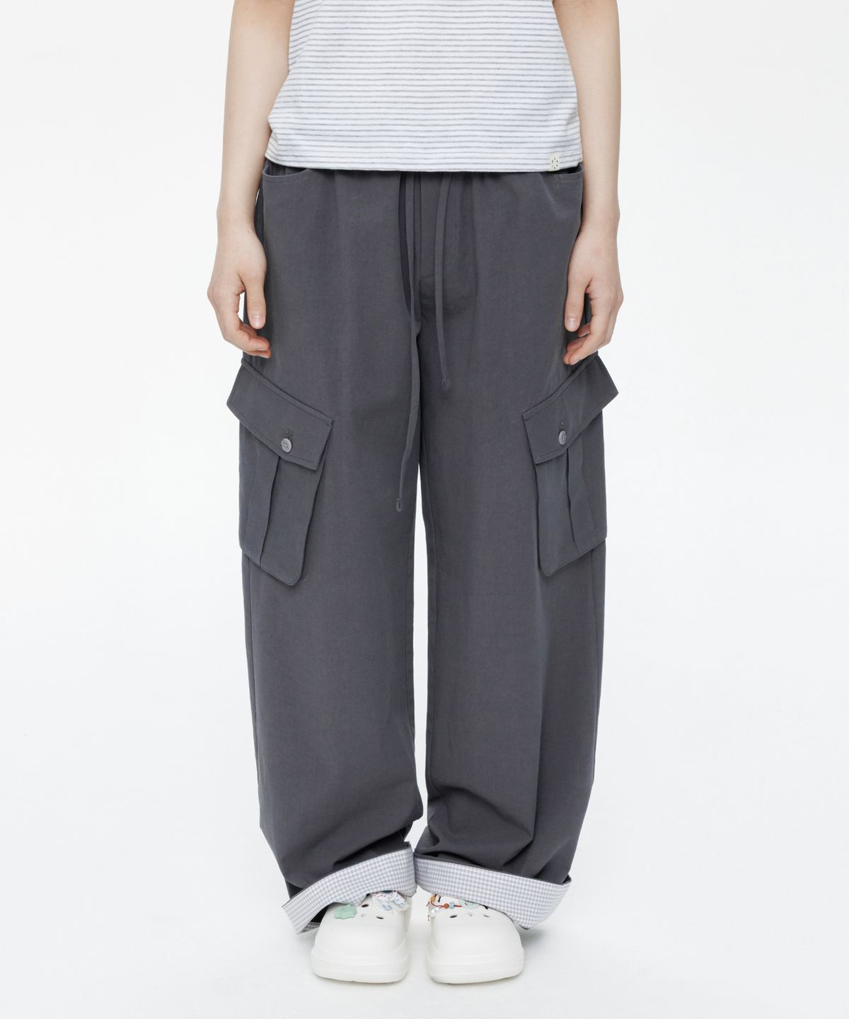 오헤시오(OHESHIO) COTTON STRAIGHT CARGO PANTS, CHARCOAL