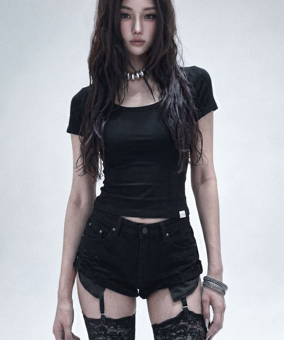 버진키스(VIRGINKISS) Softie 1/2 t-shirt - BLACK