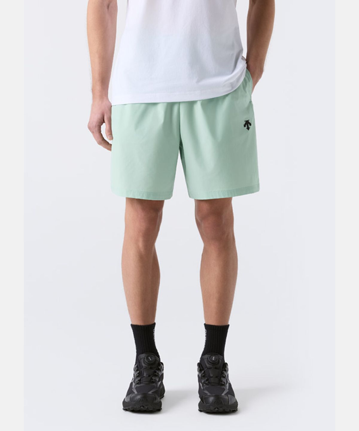 데상트(DESCENTE) 에센셜 쇼츠 (남성 7인치/여성 6.5인치) 그린 SR323UHP71