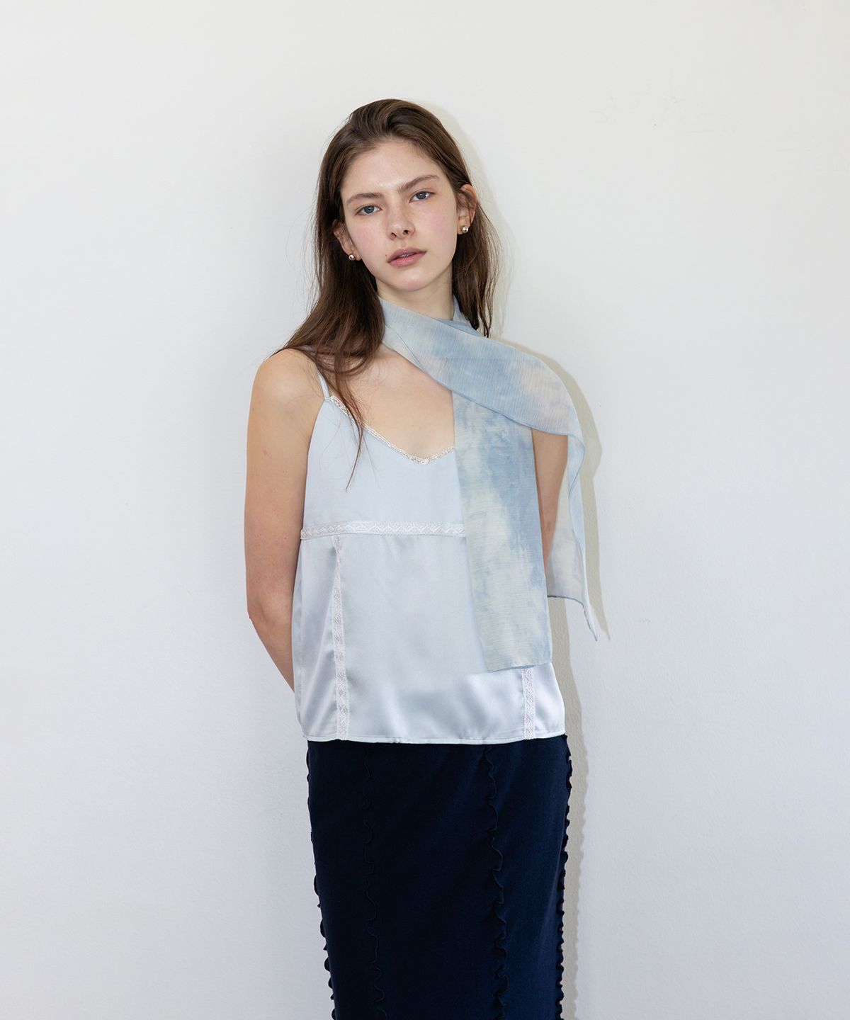 더 릴(THE LILLE) Soft Satin Sleeveless_Skyblue