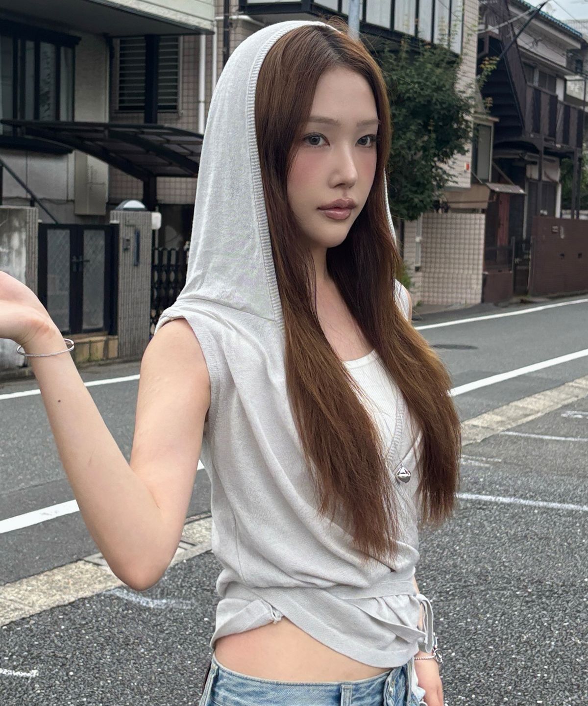 에르에르(ERER) Hotfix hooded Sleeveless knit Melange Gray