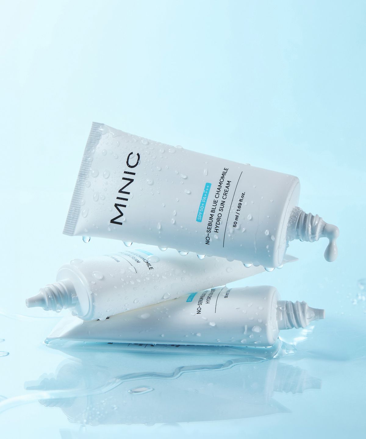 미닉(MINIC) 미닉 노세범 블루 캐모마일 무기자차 수분 선크림 50mlx2개 (+커버로션 체험분 2장 증정)
