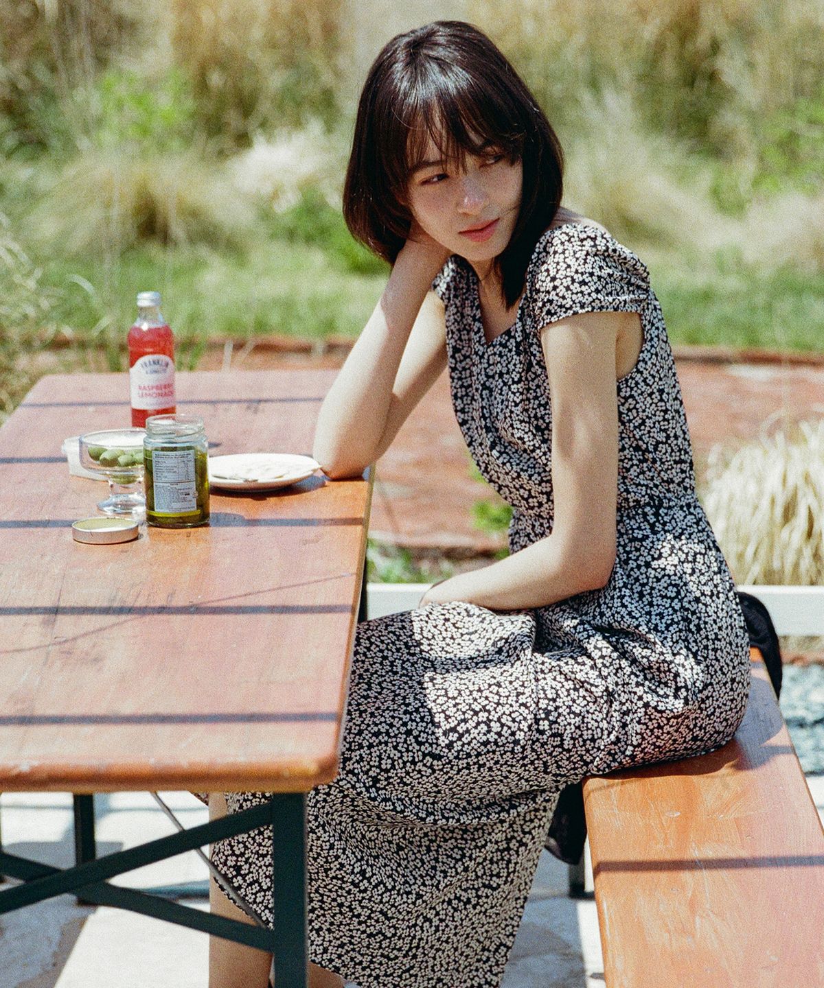 망고매니플리즈(MANGO MANY PLEASE) KYLA FLORAL ONE PIECE_BLACK