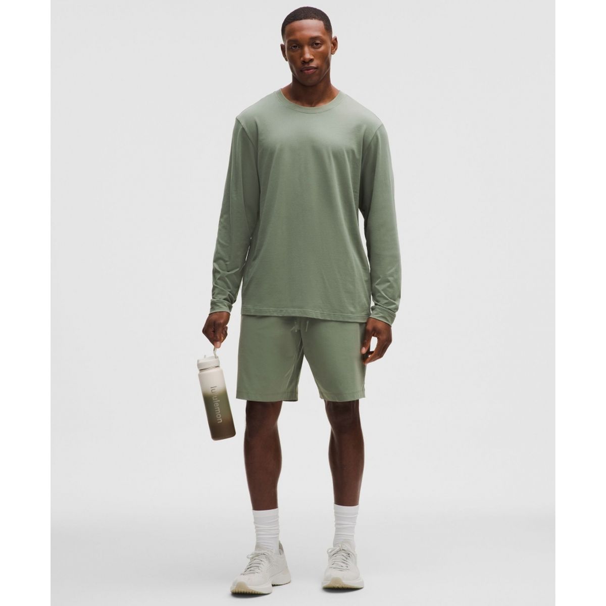 룰루레몬(LULULEMON) 제로드 인 라이너리스 쇼츠 9inch  WILO