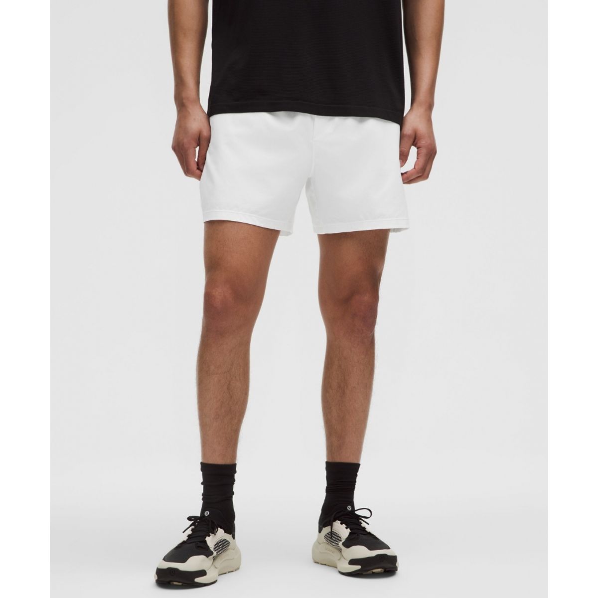 룰루레몬(LULULEMON) 페이스 브레이커 라인드 쇼츠 5inch *업데이트  WHT