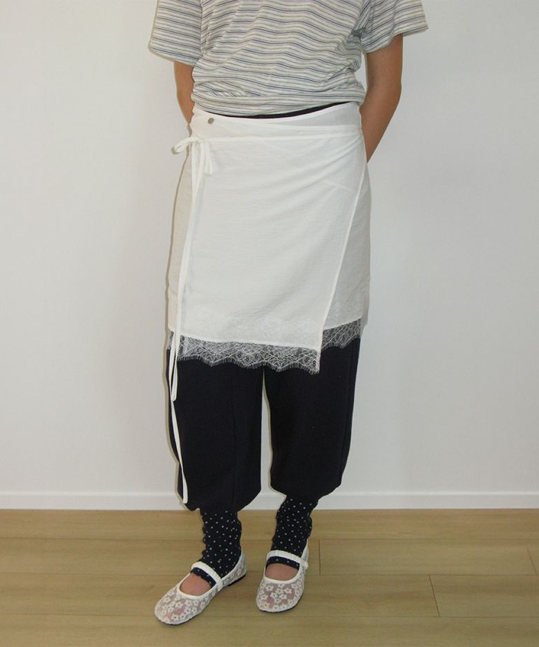 LACE TRIM WRAP SKIRT WHITE