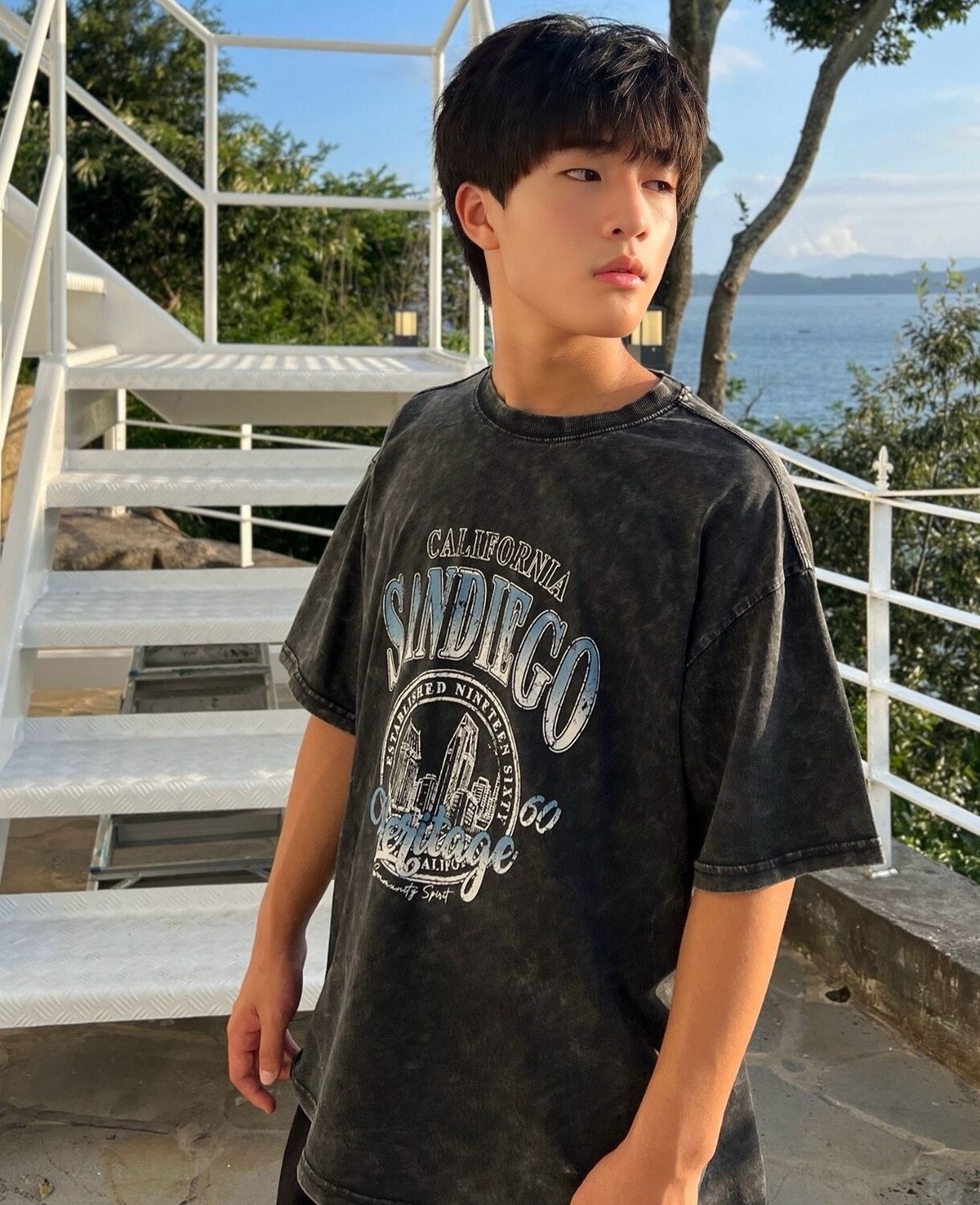 행텐 틴즈(HANGTEN TEENS) 틴즈 피그먼트 그래픽 반팔 티셔츠_044(14570-031-428-31)