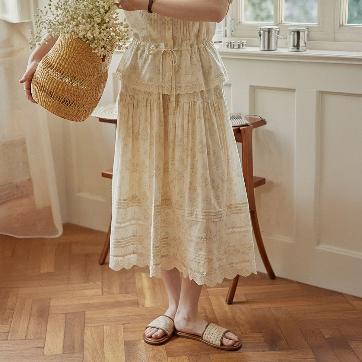 프라우드 마리(PROUD MARY) PM_Feminine floral skirt