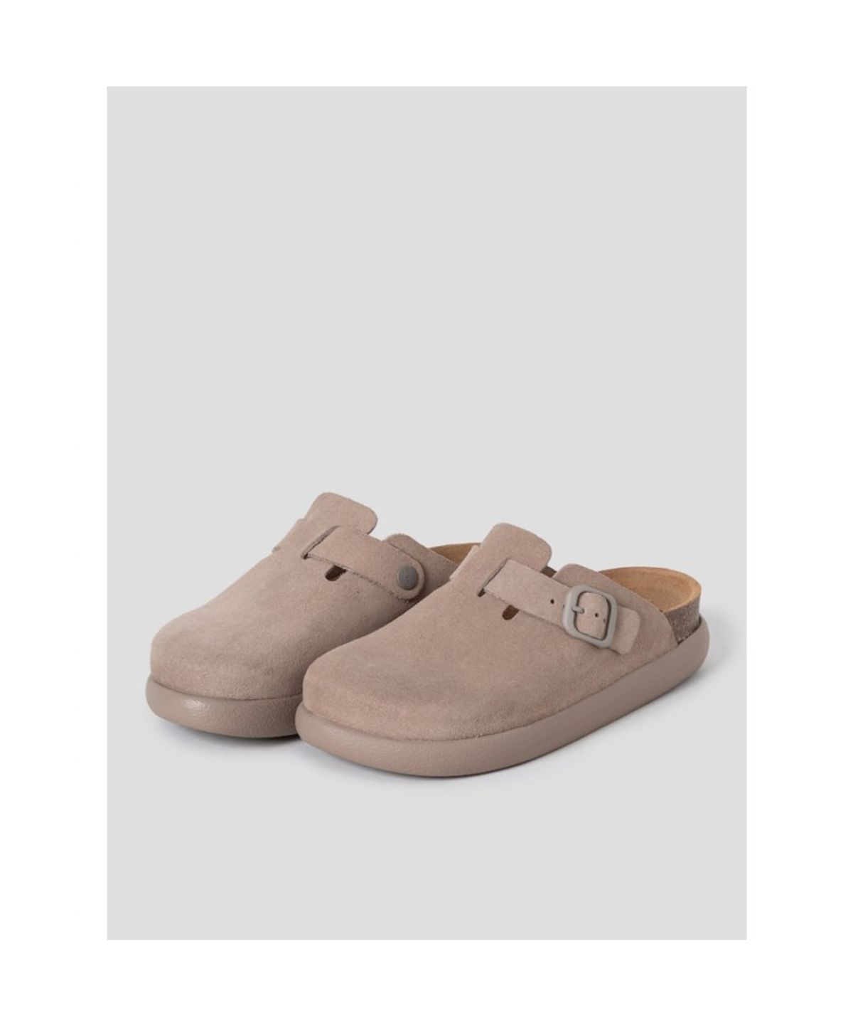 숄(SCHOLL) (WOMEN) 스웨이드 청키솔 코르크 크로그  옐로이시 브라운 (HH64K2C75B)