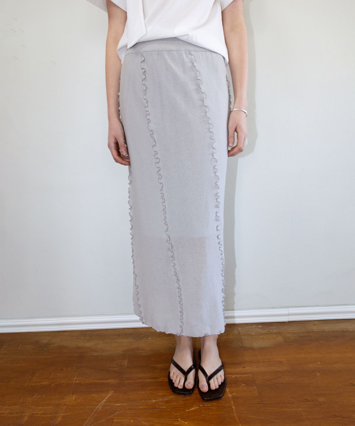 더 릴(THE LILLE) Letter Line Knit Skirt_Light Gray