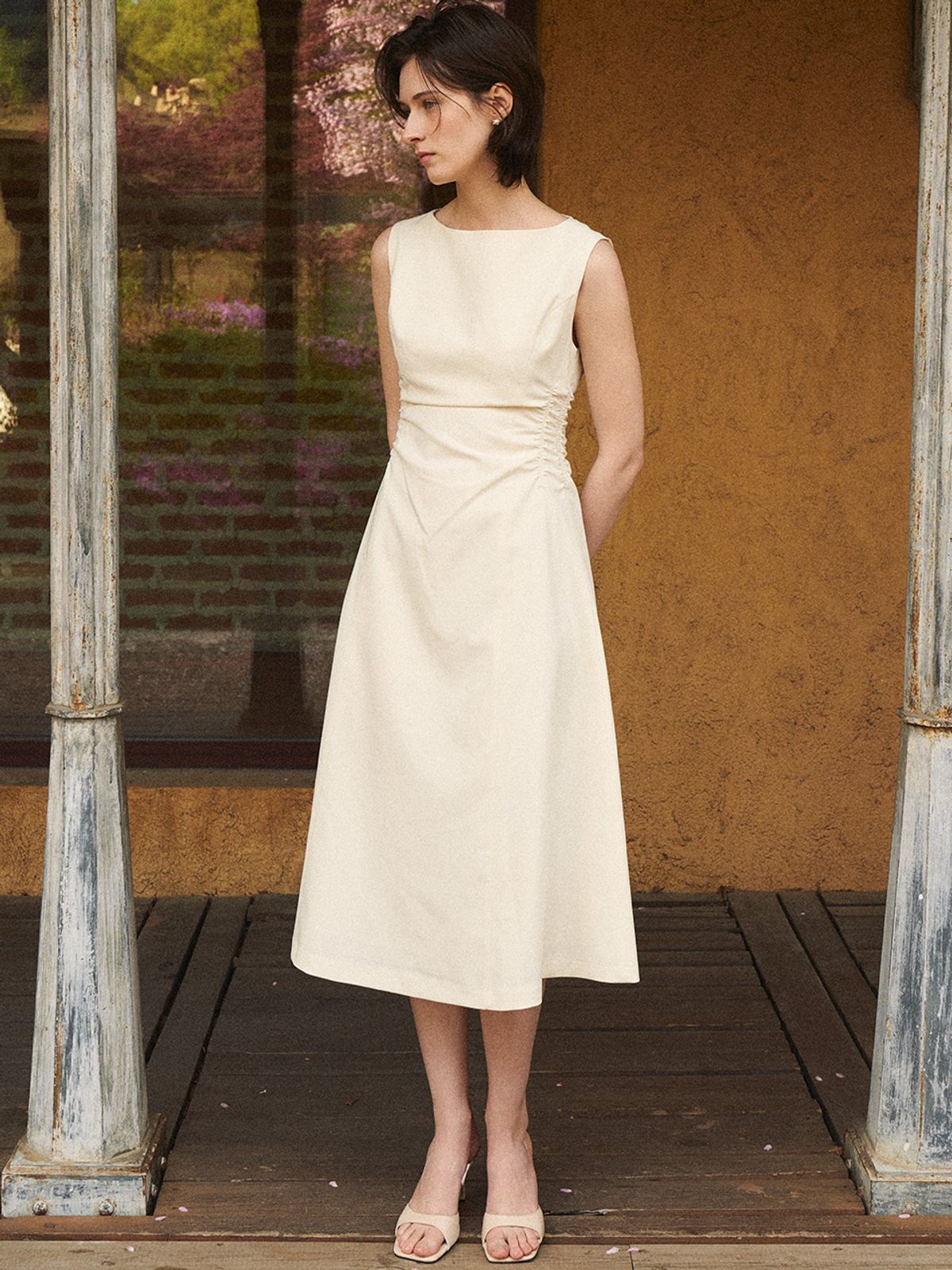 안젤로비안코(ANGELO BIANCO) Tia Detail Shirring Dress_2color