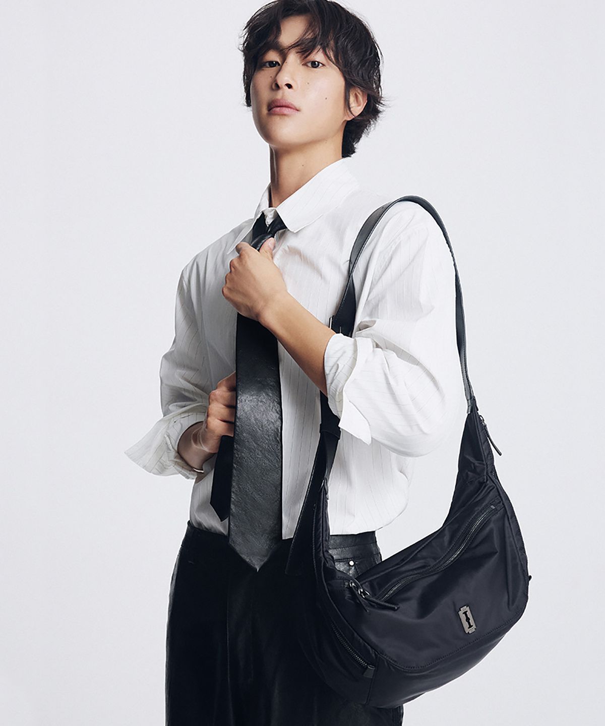 분크(VUNQUE) Perfec Motor Cross M (퍼펙 모터 크로스 미듐) Black