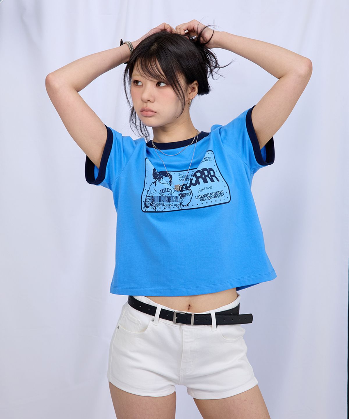 이이이알알알(EEERRR) Saint licence artwork semi-crop ringer T-shirt (Blue)