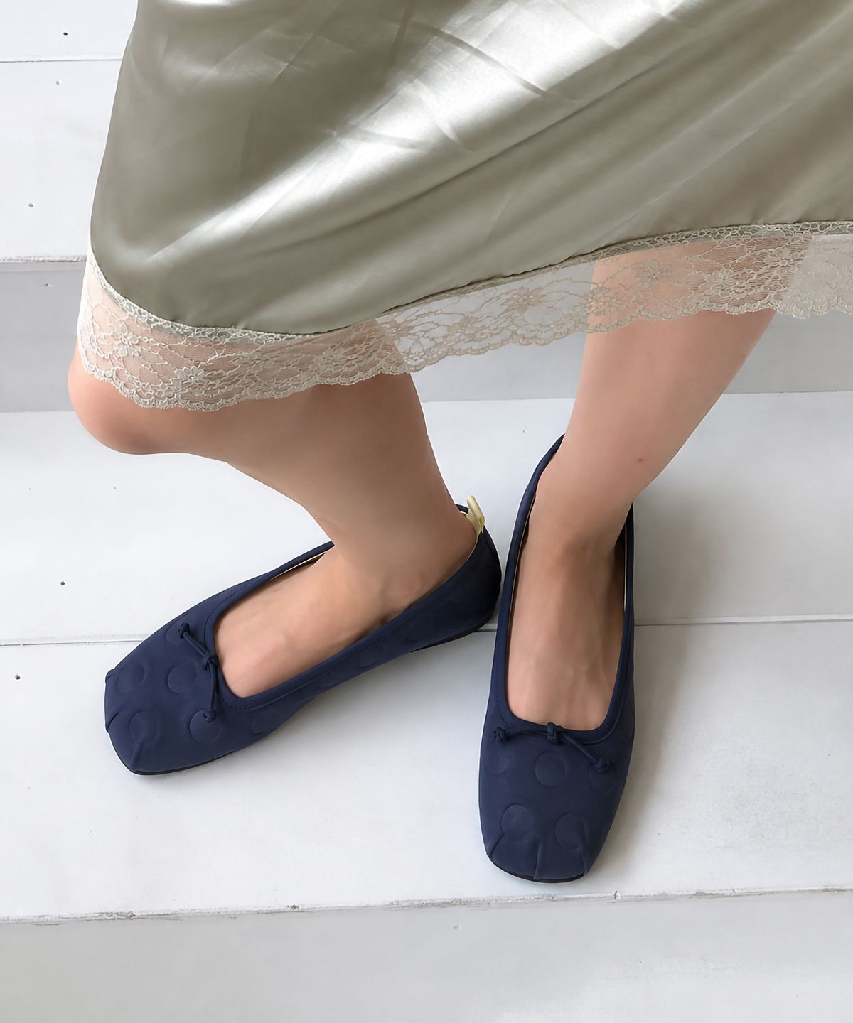 포르테나(PORTERNA) DOT SQUARE FLATS - NAVY