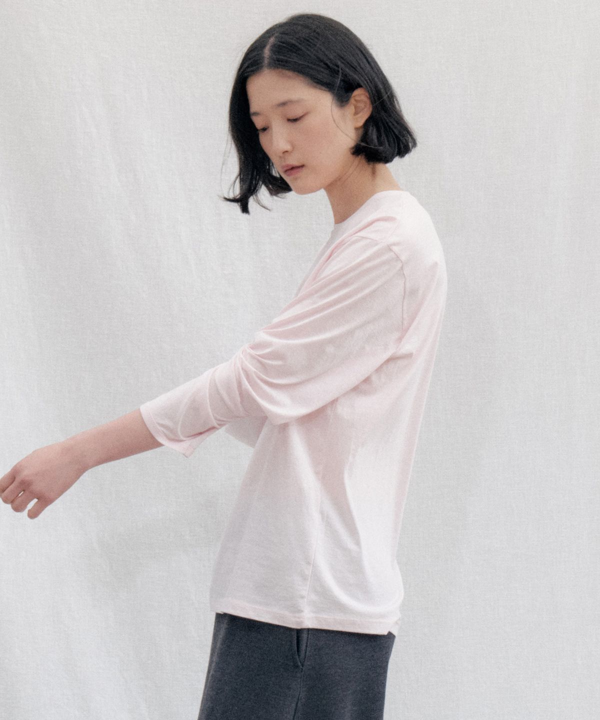 스텝어라운드(STEP AROUND) Loose Fit Cotton Long Sleeve Tee_LIGHT PINK
