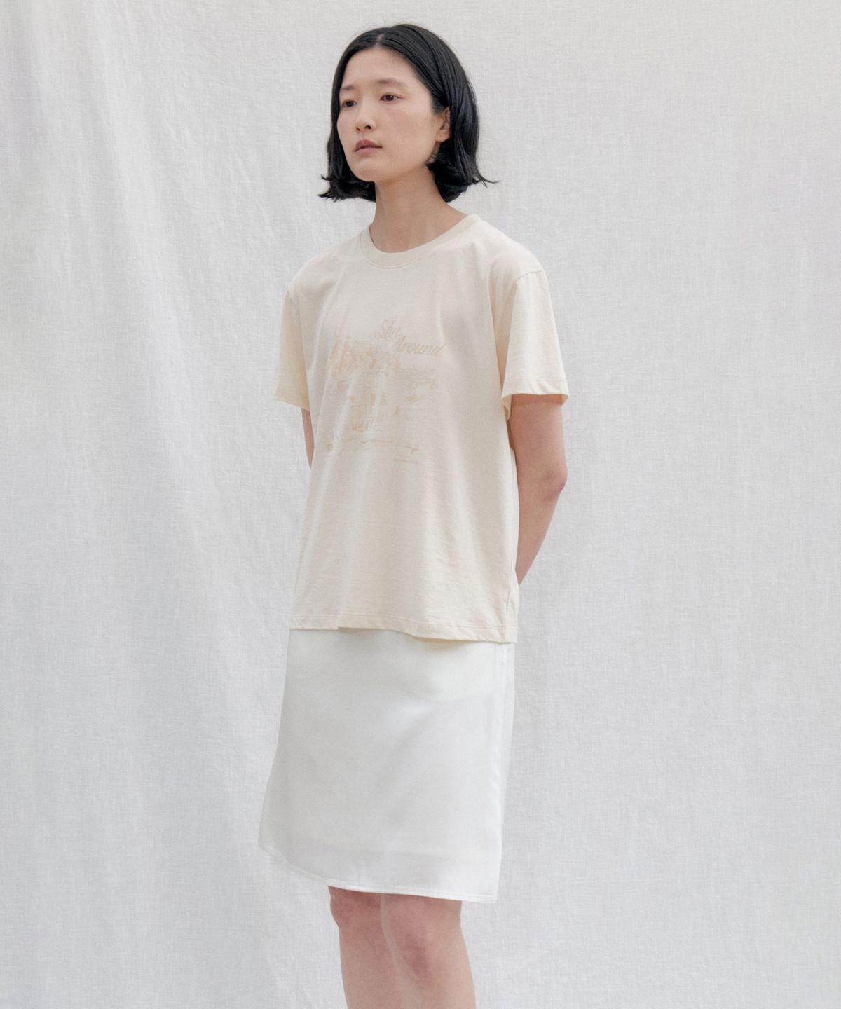 스텝어라운드(STEP AROUND) Prague park graphic Tee_CREAM