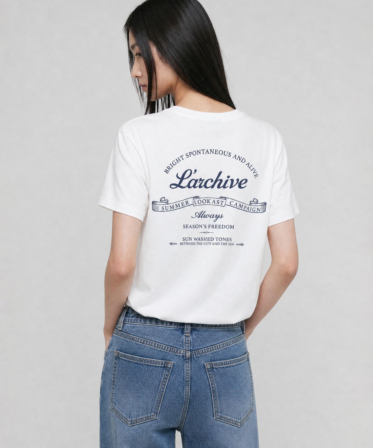 룩캐스트(LOOKAST) [UNISEX]리브 레터링 티셔츠_화이트 / RIV LETTERING T-SHIRT_WHITE