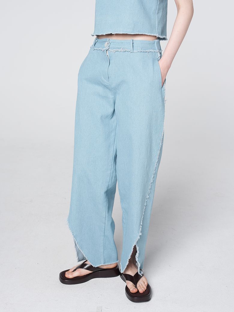Diagonal Slit Cut-Off Denim Pants Light blue