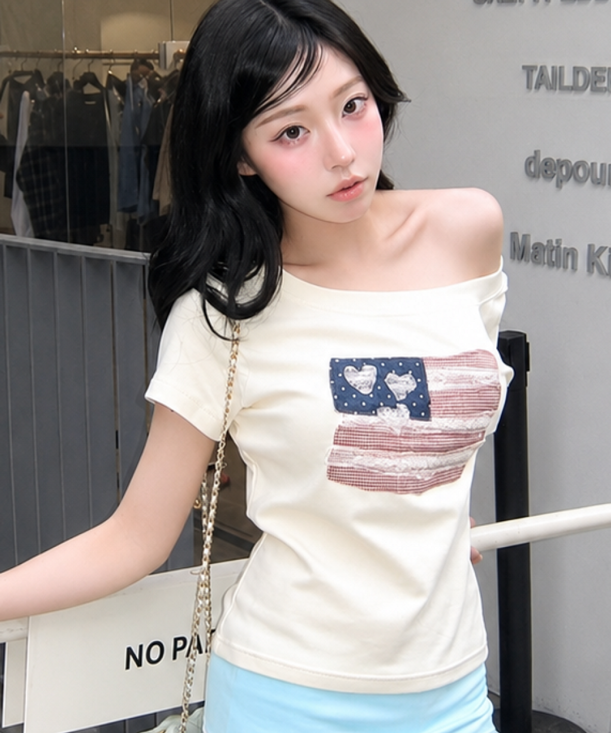 로긴 앤 로지(ROGIN N ROSIE) USA banner lace one shoulder T-shirt Cream