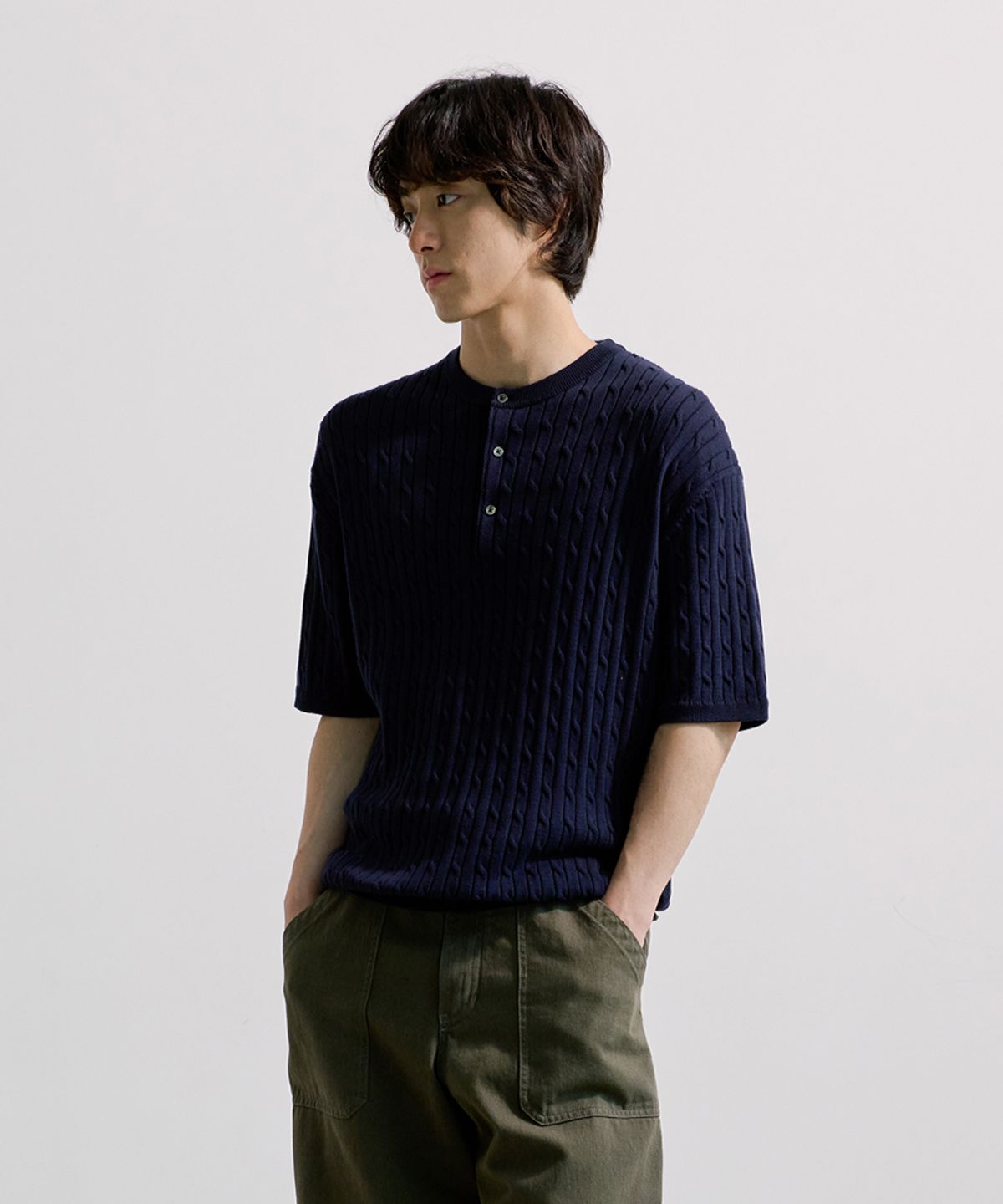 유니온블루(UNION BLUE) CABLE HENLEY HALF KNIT [NAVY]