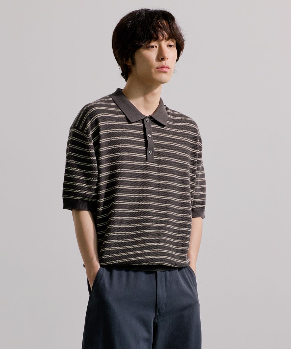 유니온블루(UNION BLUE) HARD TWIST 2LINE STRIPE POLO KNIT [EARTH KHAKI]