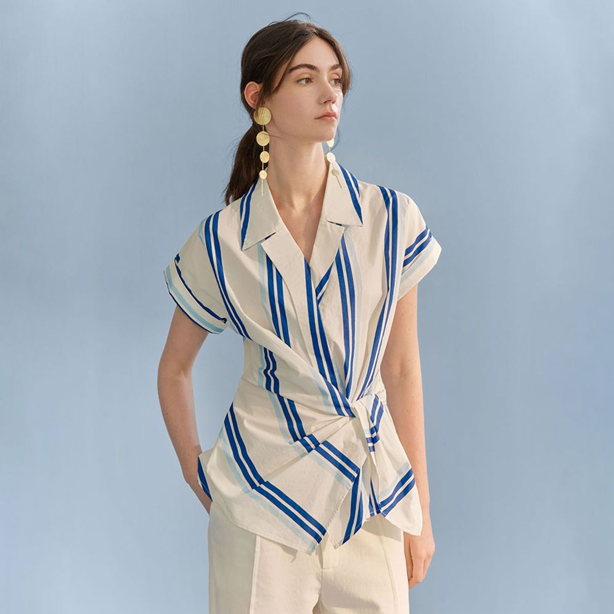 와이와이아이엠(YYIAM) YY_Blue and white striped shirt