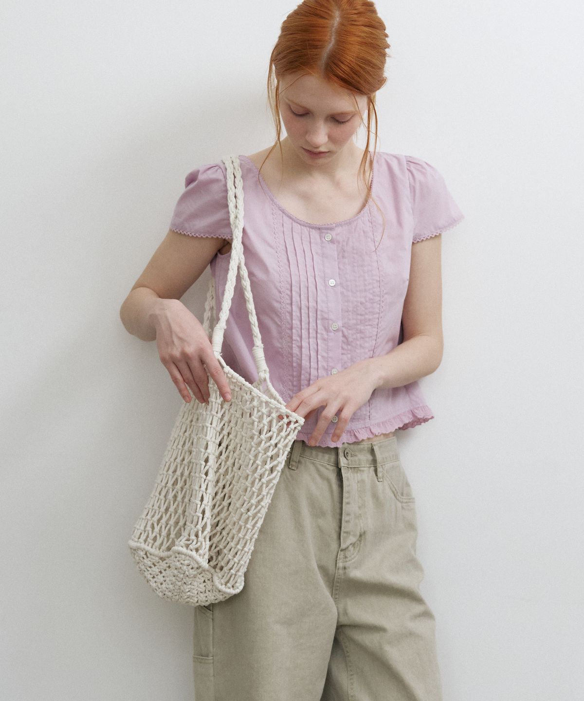 노운베러(KNOWNBETTER) Pin-tuck lace blouse [KNSS09BL18]_Lavender