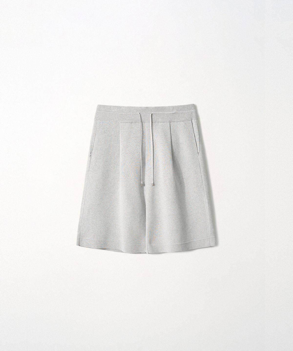 이지오(EZIO) One-Tuck Knit Shorts_Light Grey