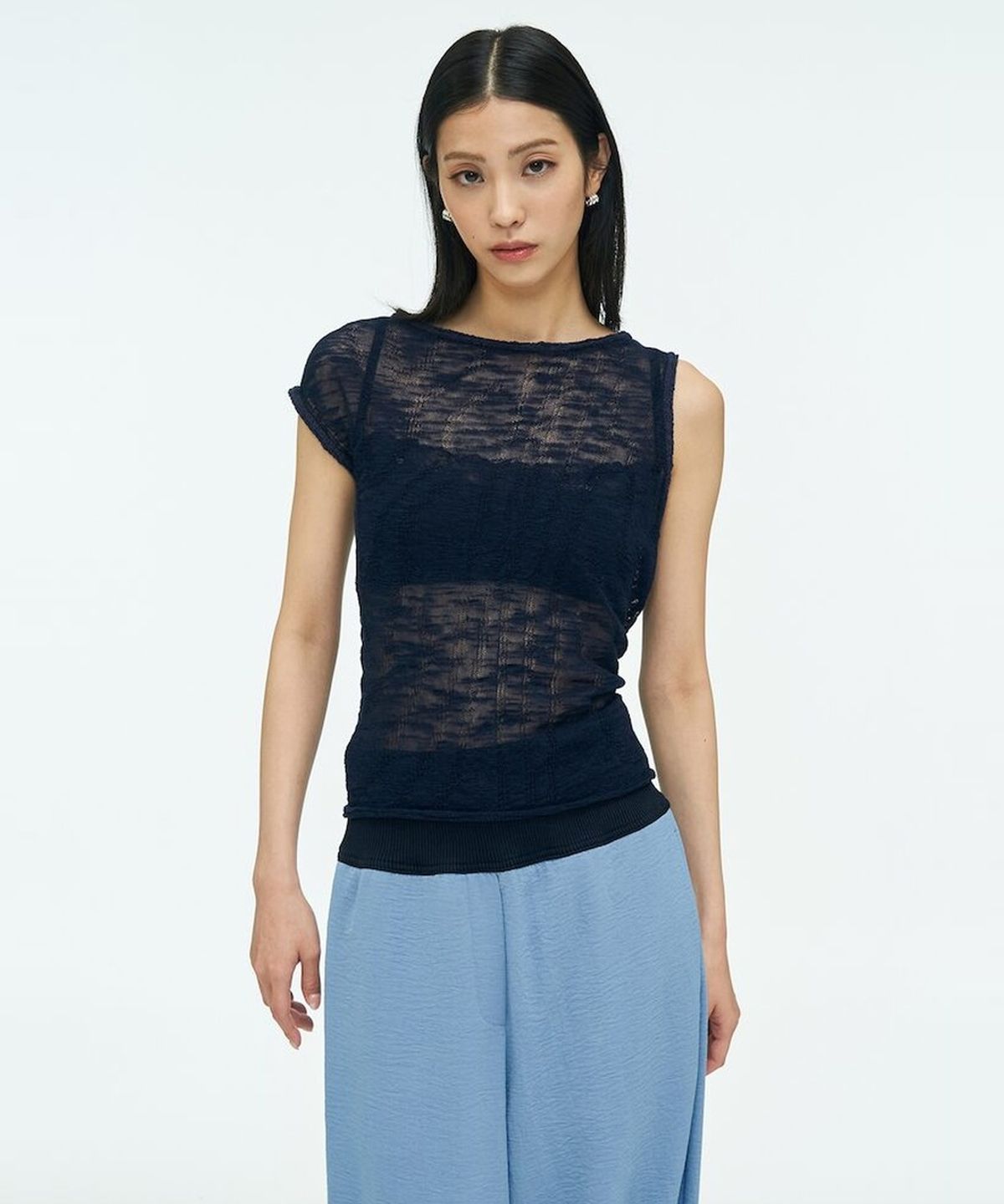 앙개(ANGGAE) Wave Knit Top  Navy