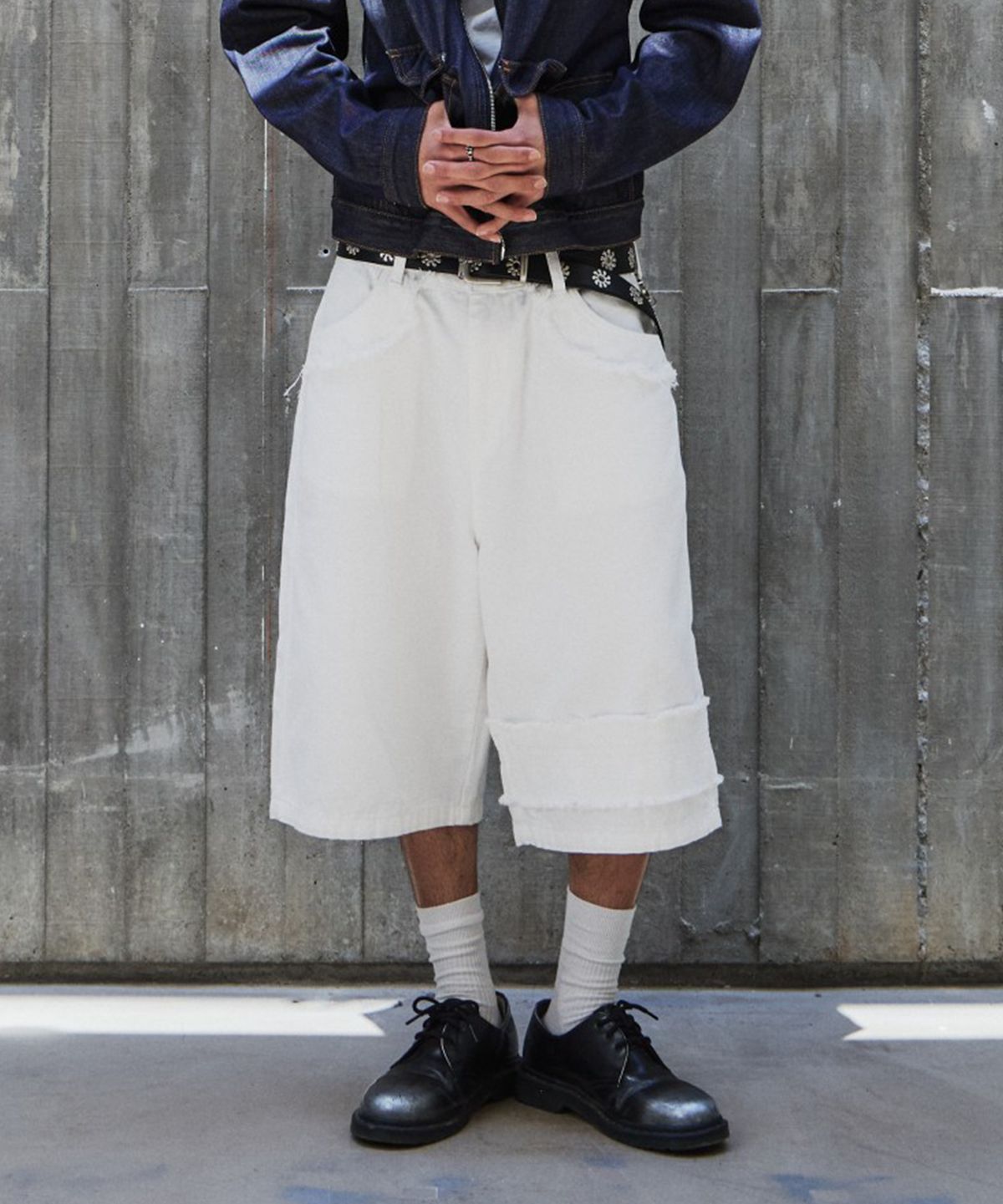 9999아카이브(9999ARCHIVE) Cut-Out Vintage Bermuda Pants