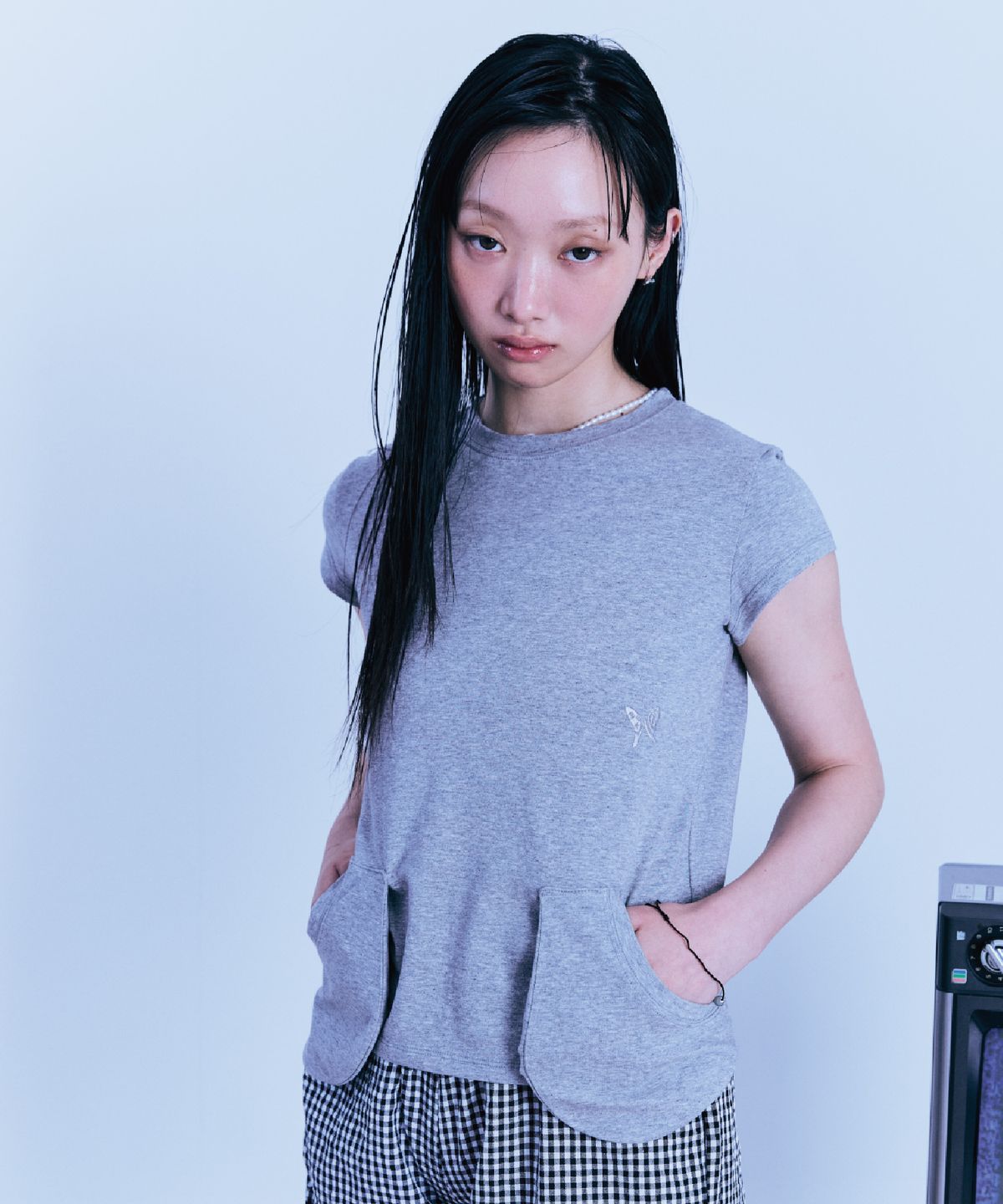 구월십일(GUWOLSIBIL) NECK LAYER SHORT SLEEVE TOP GREY